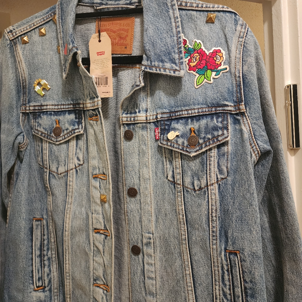 Brand New Levis Dedim Jacket